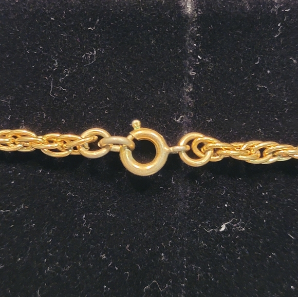 L14 Vintage Monet Gold-tone Long Chain & Pendant Necklace - Picture 5 of 5